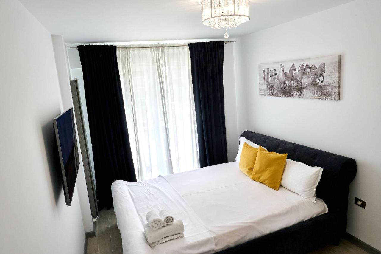 Provence Apartment In Spa N Pool Resort Mamaia Extérieur photo
