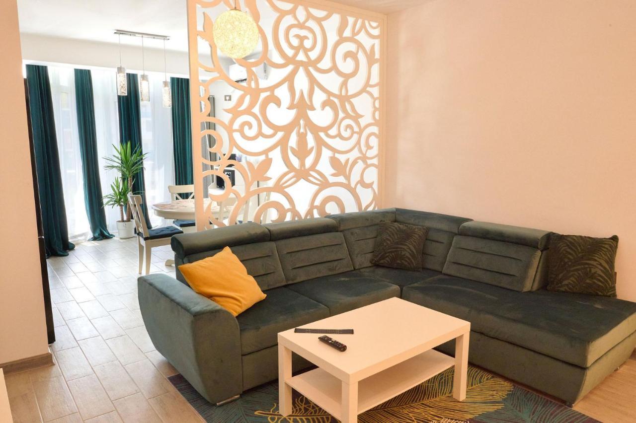 Provence Apartment In Spa N Pool Resort Mamaia Extérieur photo