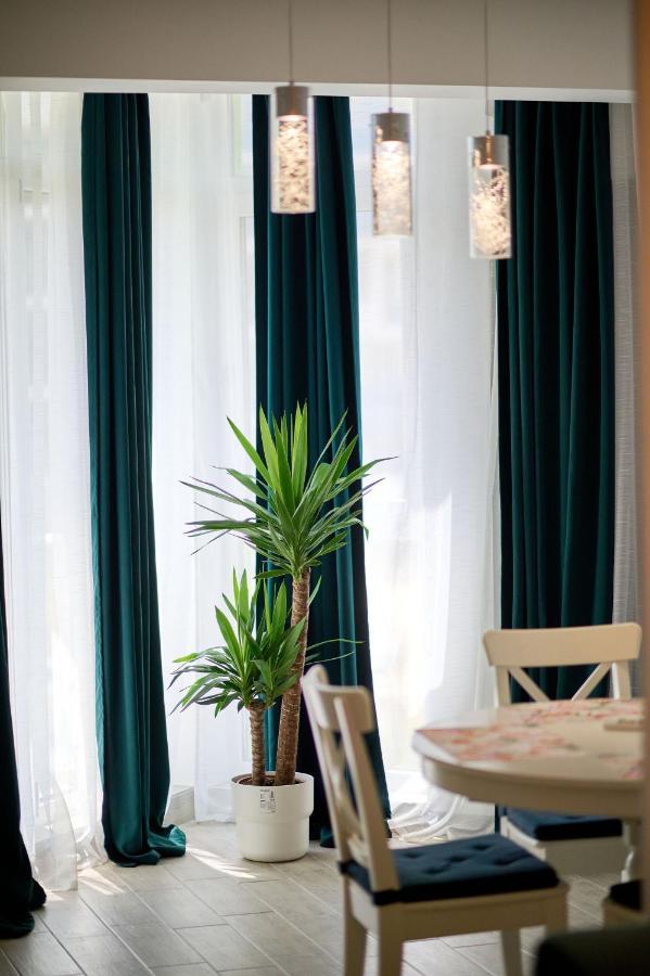 Provence Apartment In Spa N Pool Resort Mamaia Extérieur photo